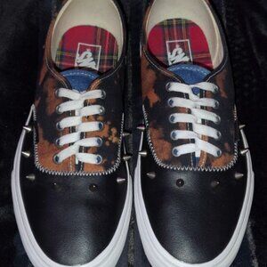 Vans Authentic Tartan Daze, Acid Dye with Spikes...Only worn 1x  Size 11 - Men's